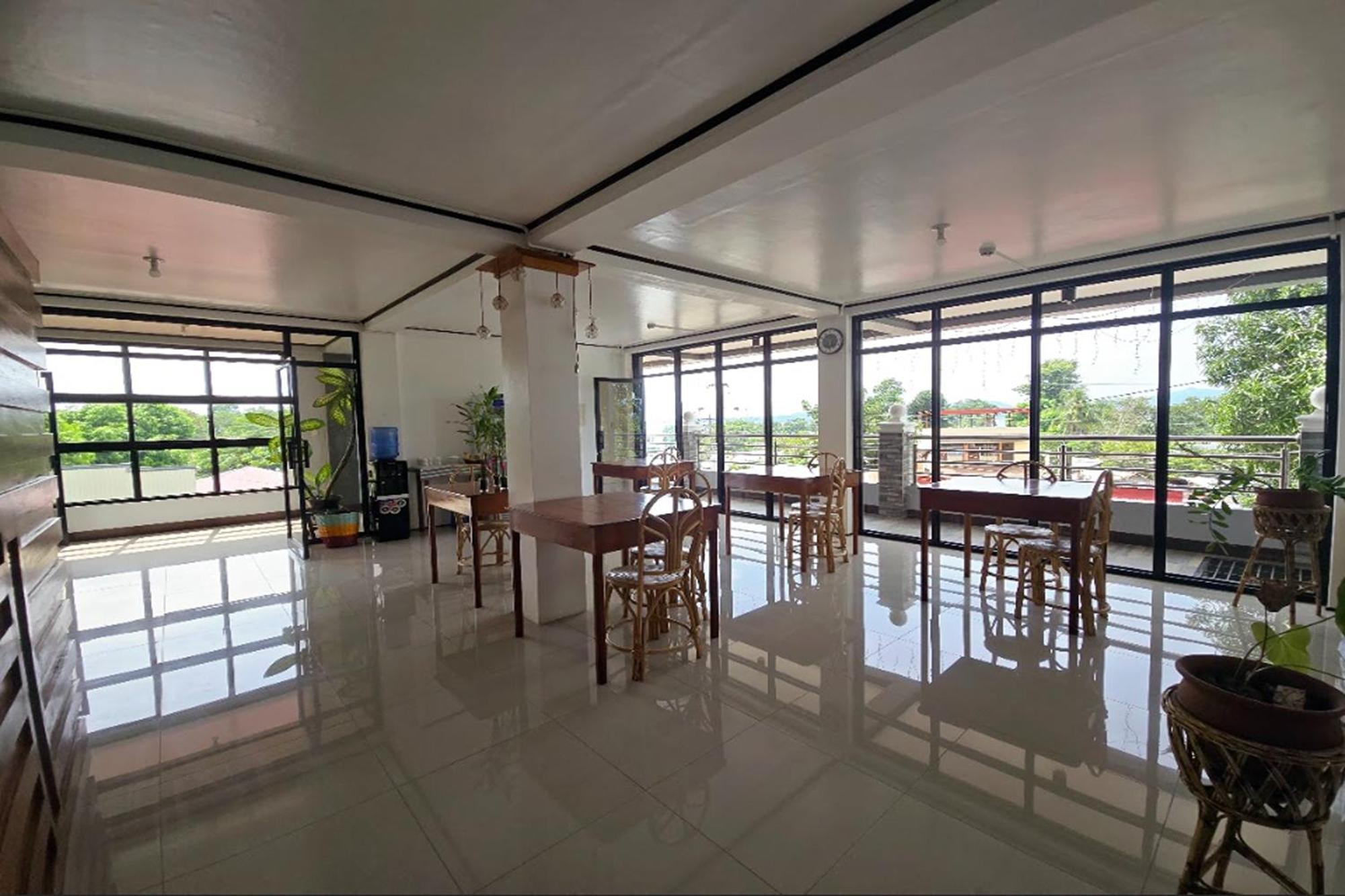 Nober Pension House City Center Puerto Princesa Bagian luar foto