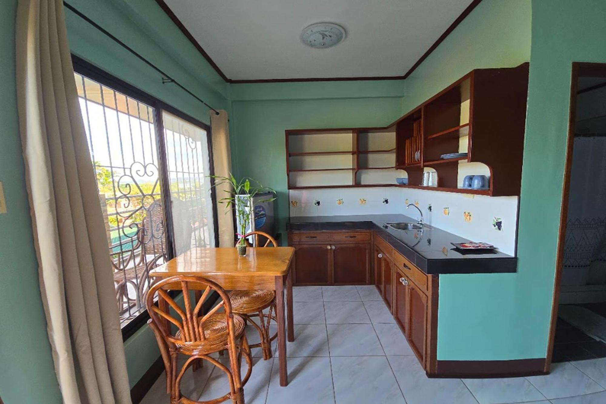Nober Pension House City Center Puerto Princesa Bagian luar foto