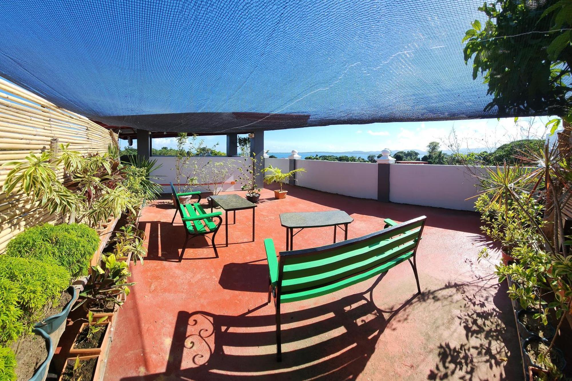Nober Pension House City Center Puerto Princesa Bagian luar foto